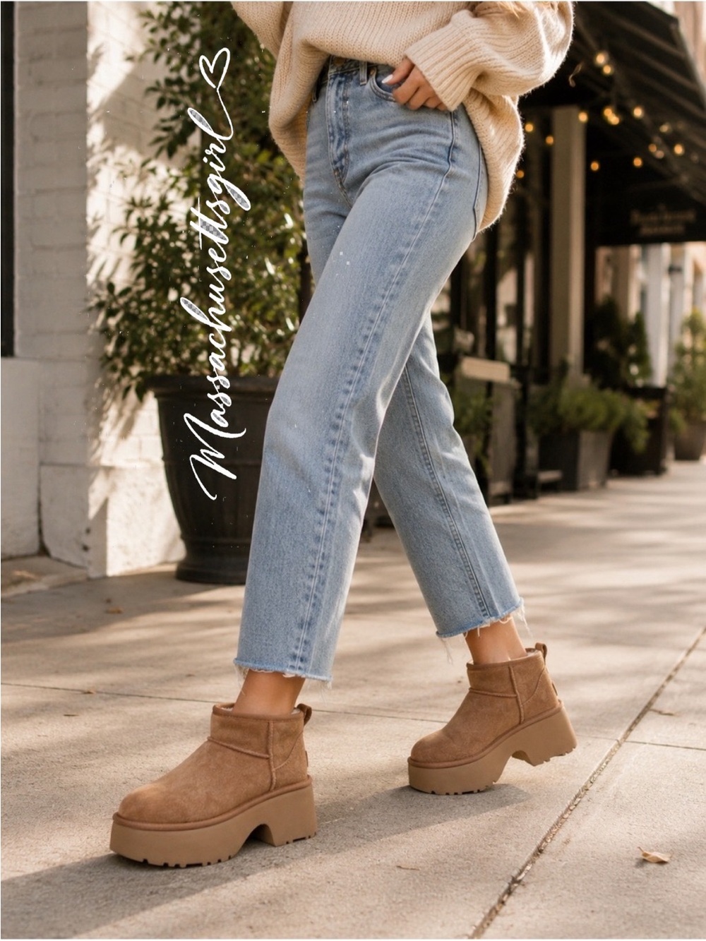 UGG Classic Ultra Mini New Heights Chestnut Platform Boots Size 8 NWOB